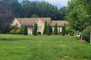 3701 E Lee St, Greensboro, NC 27406 - Photo 18
