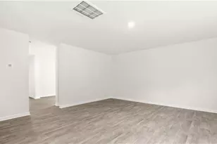 157 Preston Oaks Dr, King, NC 27021 - Photo 8