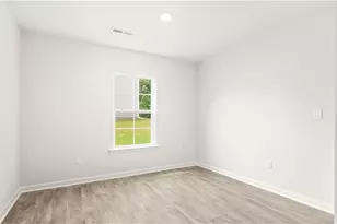 157 Preston Oaks Dr, King, NC 27021 - Photo 4