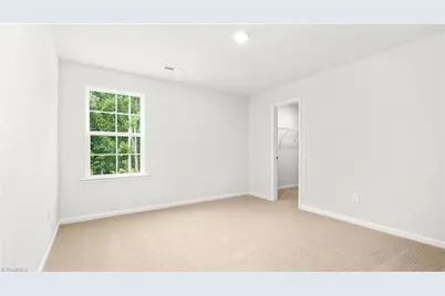 157 Preston Oaks Drive, King, NC 27021 - Photo 16