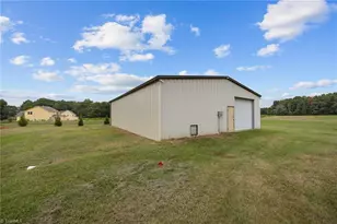 2830 Barnett Rd, Mebane, NC 27302 - Photo 38