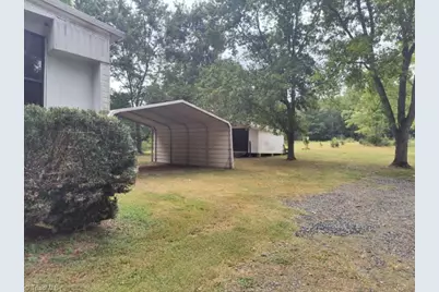 527 Riverview Road, Lexington, NC 27292 - Photo 4