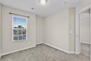 6819 Derby Run Dr, Whitsett, NC 27377 - Photo 28