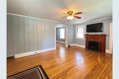 127 Young Street, Elkin, NC 28621 - Photo 4