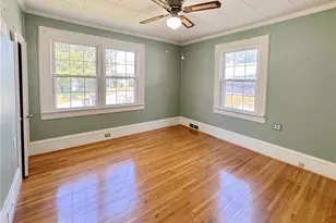 127 Young St, Elkin, NC 28621 - Photo 14