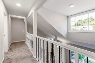 18 Park Village Ln, Greensboro, NC 27455 - Photo 16