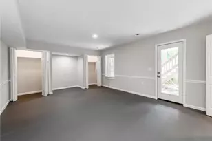 18 Park Village Ln, Greensboro, NC 27455 - Photo 24