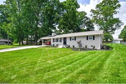 155 Shady Lane, Winston-Salem, NC 27107 - Photo 2