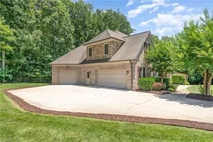 5216 Harley Stafford Dr, Oak Ridge, NC 27310 - Photo 4