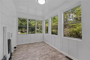 1015 Willowbrook Dr, Greensboro, NC 27403 - Photo 24