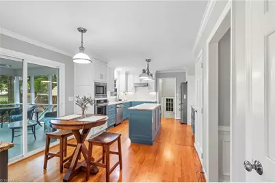 5985 Woodfield Drive, Kernersville, NC 27284 - Photo 8