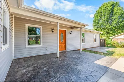 620 Parkland Court, Winston-Salem, NC 27127 - Photo 4