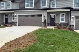 202 Oakdale Frst Ct, Jamestown, NC 27282 - Photo 10