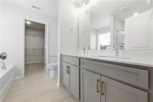 200 Oakdale Frst Ct, Jamestown, NC 27282 - Photo 16