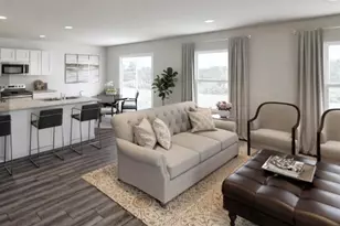 422 Northridge Dr, Eden, NC 27288 - Photo 2