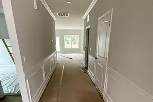 1999 Meadowview Dr, Graham, NC 27253 - Photo 4