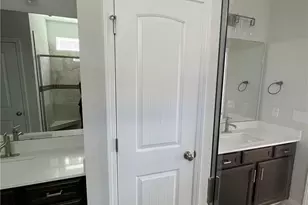 1999 Meadowview Dr, Graham, NC 27253 - Photo 10