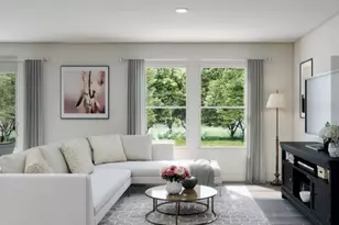 328 Wilshire Dr, Eden, NC 27288 - Photo 2