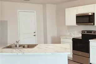 420 Northridge Dr, Eden, NC 27288 - Photo 2