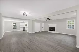 1605 Youngs Mill Rd, Greensboro, NC 27406 - Photo 10