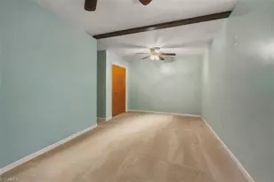 323 Shannon Dr, Eden, NC 27288 - Photo 32