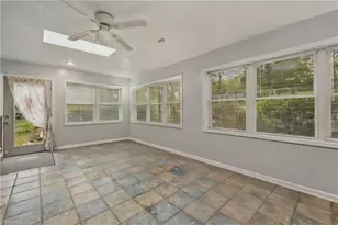 323 Shannon Dr, Eden, NC 27288 - Photo 8