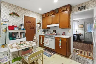 323 Shannon Dr, Eden, NC 27288 - Photo 14