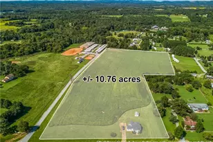 1405 Center Rd, Yadkinville, NC 27055 - Photo 1