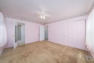 703 Oakhurst St, Kernersville, NC 27284 - Photo 14