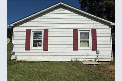 271 Meadowbrook Circle, Millers Creek, NC 28651 - Photo 4