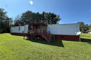 271 Meadowbrook Cir, Millers Creek, NC 28651 - Photo 14