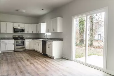 2806 Chillon Court, Greensboro, NC 27407 - Photo 8