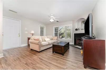 4742 Tatton Park Circle #2A, Winston-Salem, NC 27103 - Photo 6