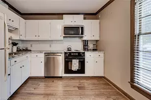 330 W Presnell St, Asheboro, NC 27203 - Photo 10