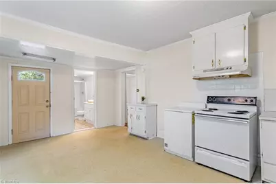 925 Harris Street, Eden, NC 27288 - Photo 22