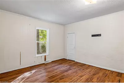 925 Harris Street, Eden, NC 27288 - Photo 16