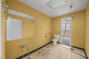 130 E 5th St, Burlington, NC 27215 - Photo 24