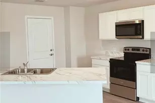 432 Regency Dr, Eden, NC 27288 - Photo 2