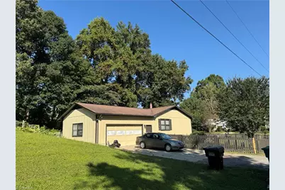 304 E Springfield Road, High Point, NC 27263 - Photo 4