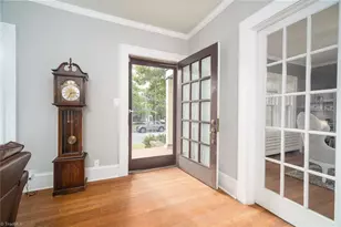 129 Tate St, Greensboro, NC 27403 - Photo 4