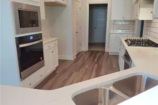 1092 Tulloch Ct, Burlington, NC 27215 - Photo 4