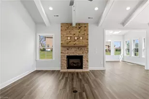 1092 Tulloch Ct, Burlington, NC 27215 - Photo 10