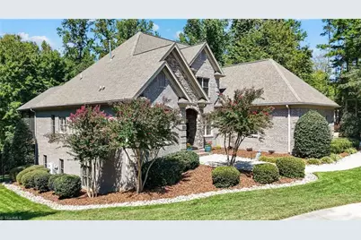 2849 Saint Giles Court, High Point, NC 27262 - Photo 4