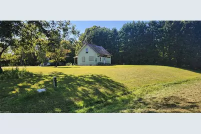 2493 Old Highway 21, State Road, NC 28676 - Photo 2