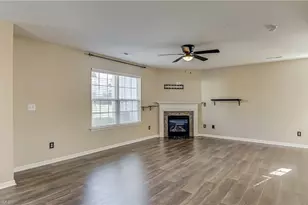 3971 Foliage Dr, Winston-Salem, NC 27101 - Photo 6