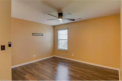 3971 Foliage Drive, Winston-Salem, NC 27101 - Photo 18