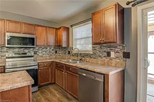 3971 Foliage Dr, Winston-Salem, NC 27101 - Photo 14