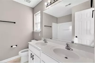 37 Tannenbaum Circle, Greensboro, NC 27410 - Photo 24