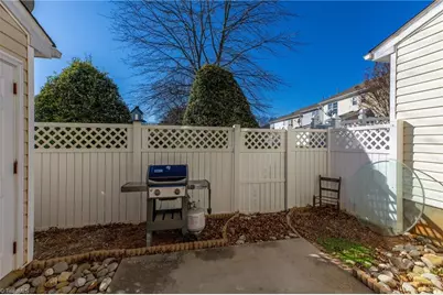 37 Tannenbaum Circle, Greensboro, NC 27410 - Photo 26