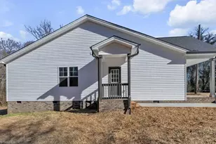 5516 Cedarbrook Rd, Jonesville, NC 28642 - Photo 2